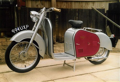 Dunkley Popular scooter - side view