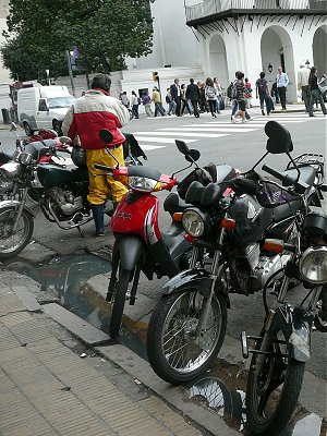 Mopeds on the streets of Buenos Aries