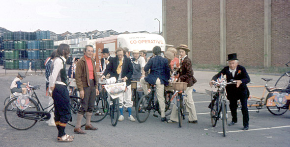 H&DGCS at Stowmarket Carvival, 1977
