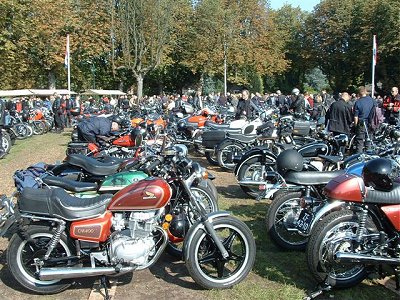 We also had motor cycles ... loads of 'em