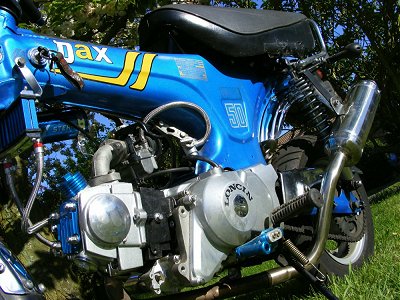 Loncin engine on Honda Dax