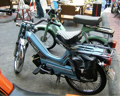 Tomos