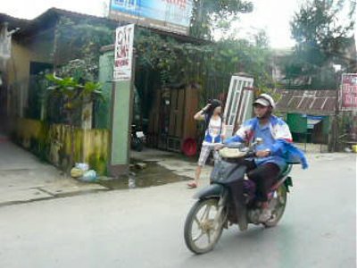 Scene from a moped-taxi ride through Hue