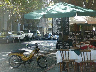 Daelim moped on the streets of Colonia del Sacramento