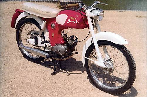 Dual-seat BSA Beagle