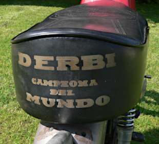 Derbi saddle