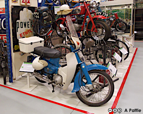 Honda C90