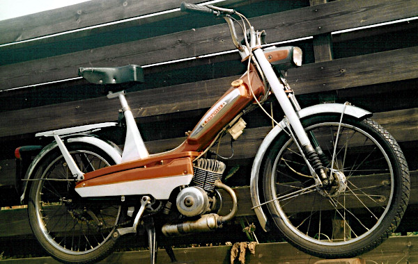 A 1971 Mobylette M40T Majorette