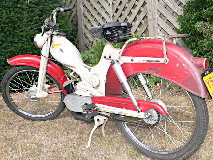 ViVi moped