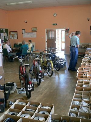 Mopedjumble in the hall