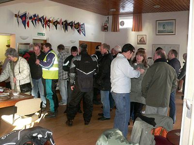 A packed clubhouse