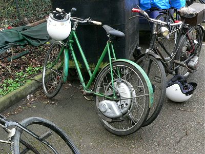 Humber lady's cycle with 32cc Cyclemaster