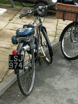 Power Pak Synchromatic on a modern Raleigh cycle