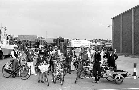 H&DGCS at Stowmarket Carvival, 1977