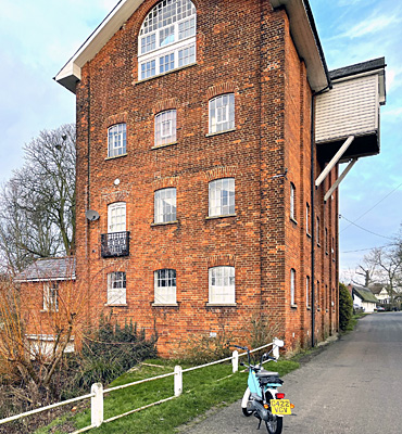 Matthew Turner's 3k-miles-from-new Camino at Mill Road, Felsted