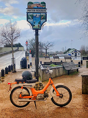 Andrew Davis's Honda PC50 by Potter Heigham Bridge