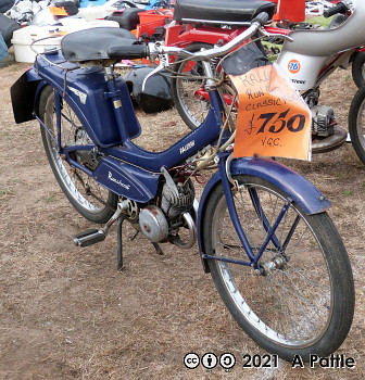 Around the jumble at Copdock Show