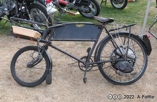 Cyclemaster in Raleigh trade bike at Copdock Show