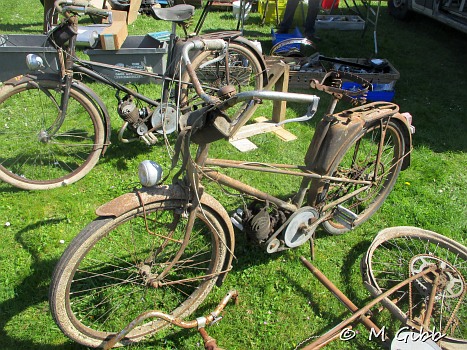 Another Motobécane AV32