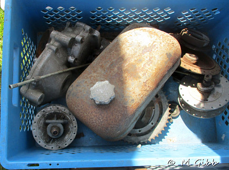 Viliers Junior bits, Mini-Motor tank, & other stuff