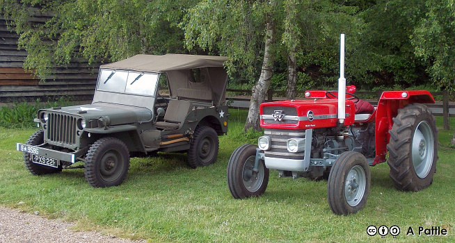 Jeep & Massey Ferguson at Horham informal ‘Wheels’ event