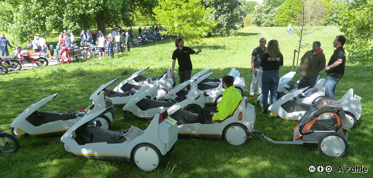 Sinclair C5s in Christchurch Park, Ipswich