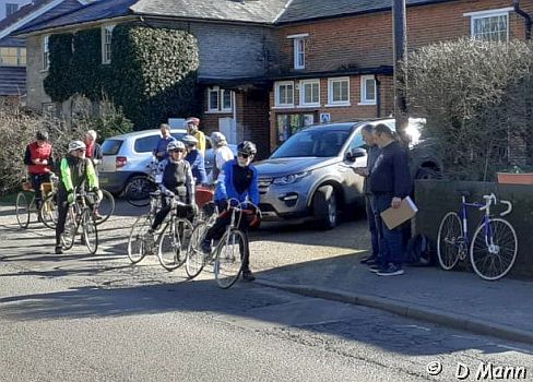 The Boot & Back 2025: The riders set off