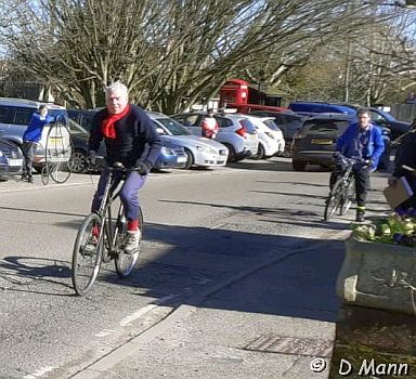 The Boot & Back 2025: The riders set off