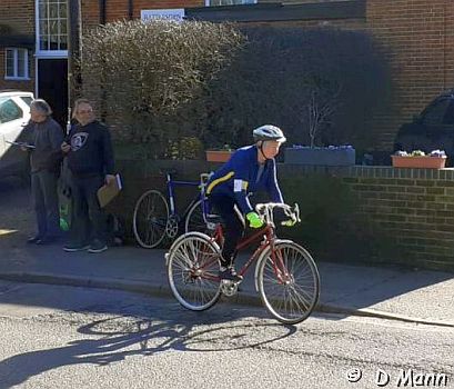 The Boot & Back 2025: The riders set off