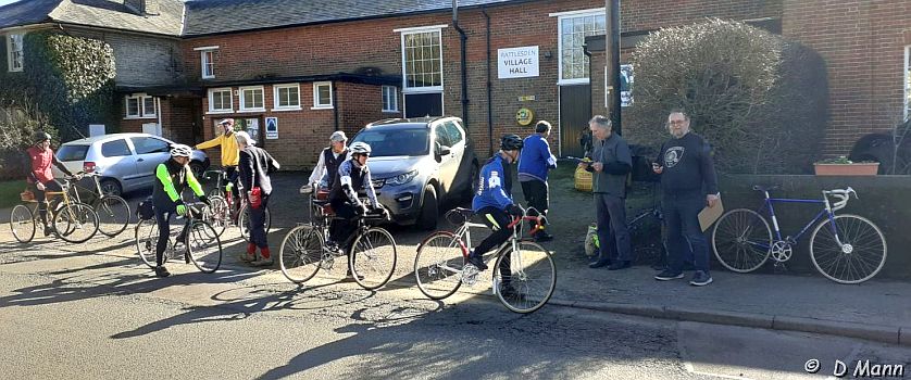The Boot & Back 2025: The riders set off