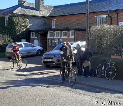 The Boot & Back 2025: The riders set off