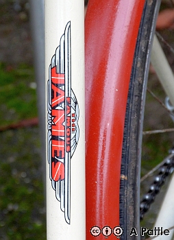 EACC Kneels Wheels Run