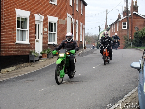 EACC Kneels Wheels Run