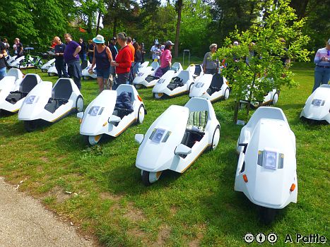Sinclair C5s in Christchurch Park, Ipswich
