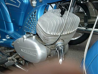 Zündapp KS100 engine - a very wide barrel!