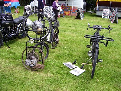 Luke's display: Cyclemaster, Winged Wheel, pre-war Sachs Saxonette and 'Levules'