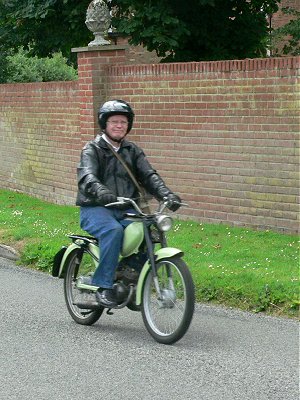 John rides a Kerry Capitano