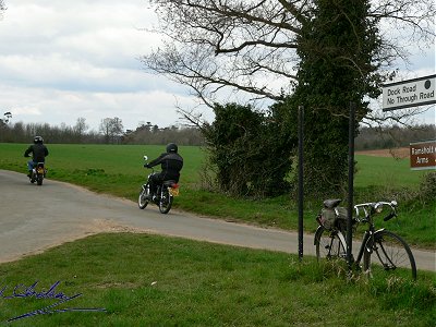 Turning towards the Ramsholt Arms