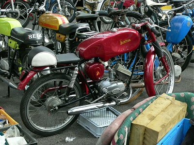 Fuchs sports moped