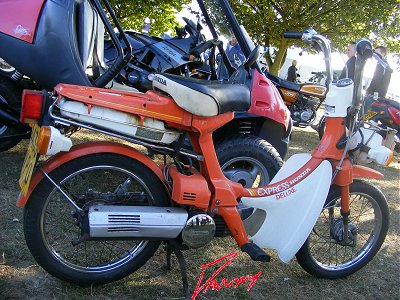 Honda Express de Luxe
