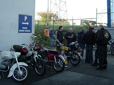 Gathering at Waddinxveen before the ride