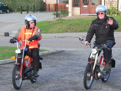 Garelli Como and Raleigh RM9