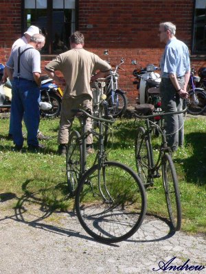 A pair of BSA airborne cycles