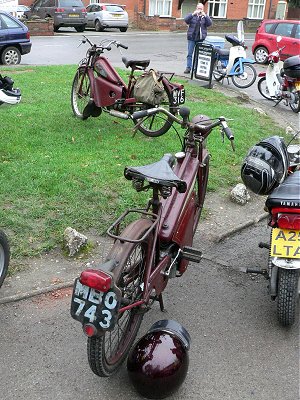 Two autocycles: New Hudson and James