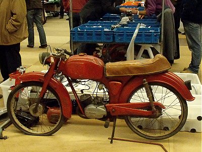 Demm sports moped