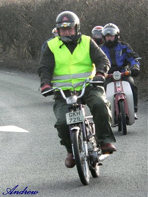 Descending the hill from Freston