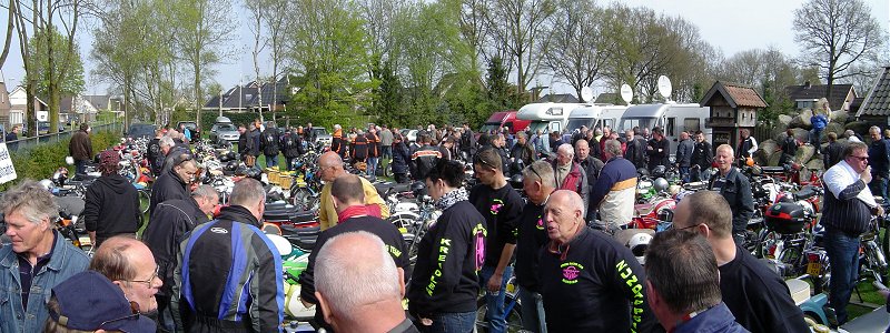 Entrants gathering at the Elfstedentocht