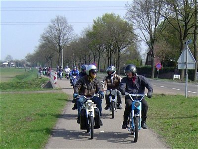 Riders on the 2011 Elfstedentocht