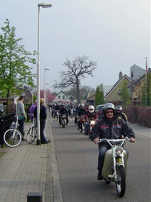 Riders on the 2011 Elfstedentocht