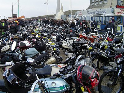 Kouwe Klauwe gathering at Scheveningen